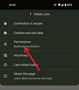 النقر فوق الأذونات في تطبيق Chrome للجوال.